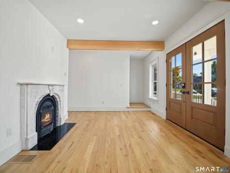 3 Potter Road North Haven CT 06473