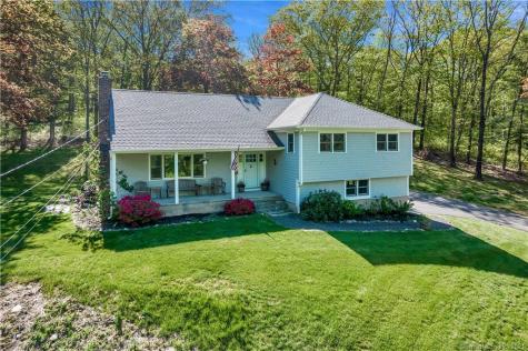 23 Deer Hill Road Redding CT 06896