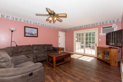 9 Elwood Lane Norwich CT 06360