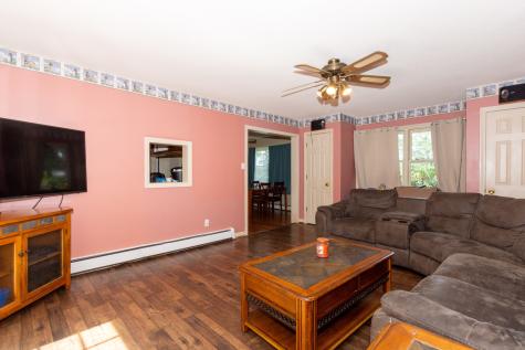 9 Elwood Lane Norwich CT 06360