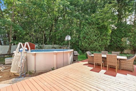 9 Elwood Lane Norwich CT 06360