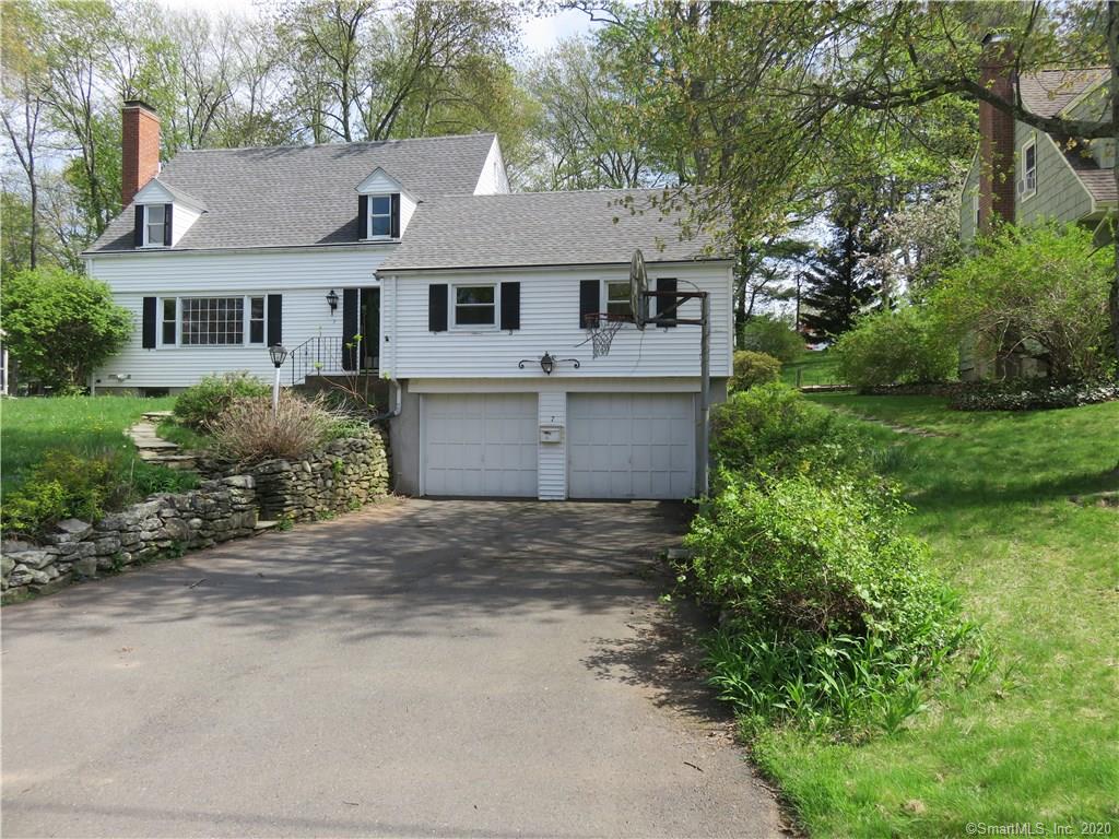 7 Surrey Way West Hartford CT 06117
