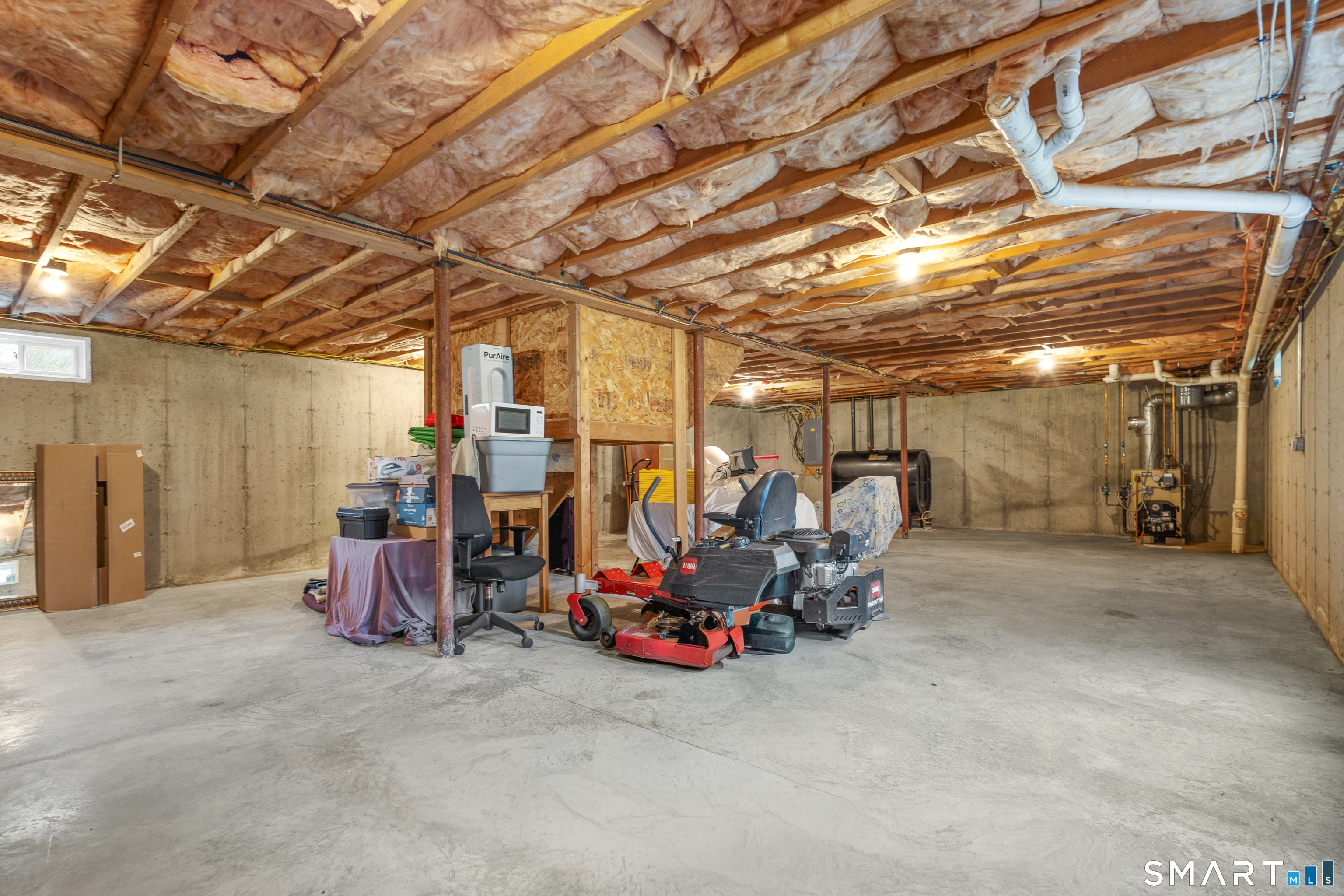 1393 Route 169 Woodstock CT 06281