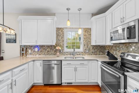 1393 Route 169 Woodstock CT 06281