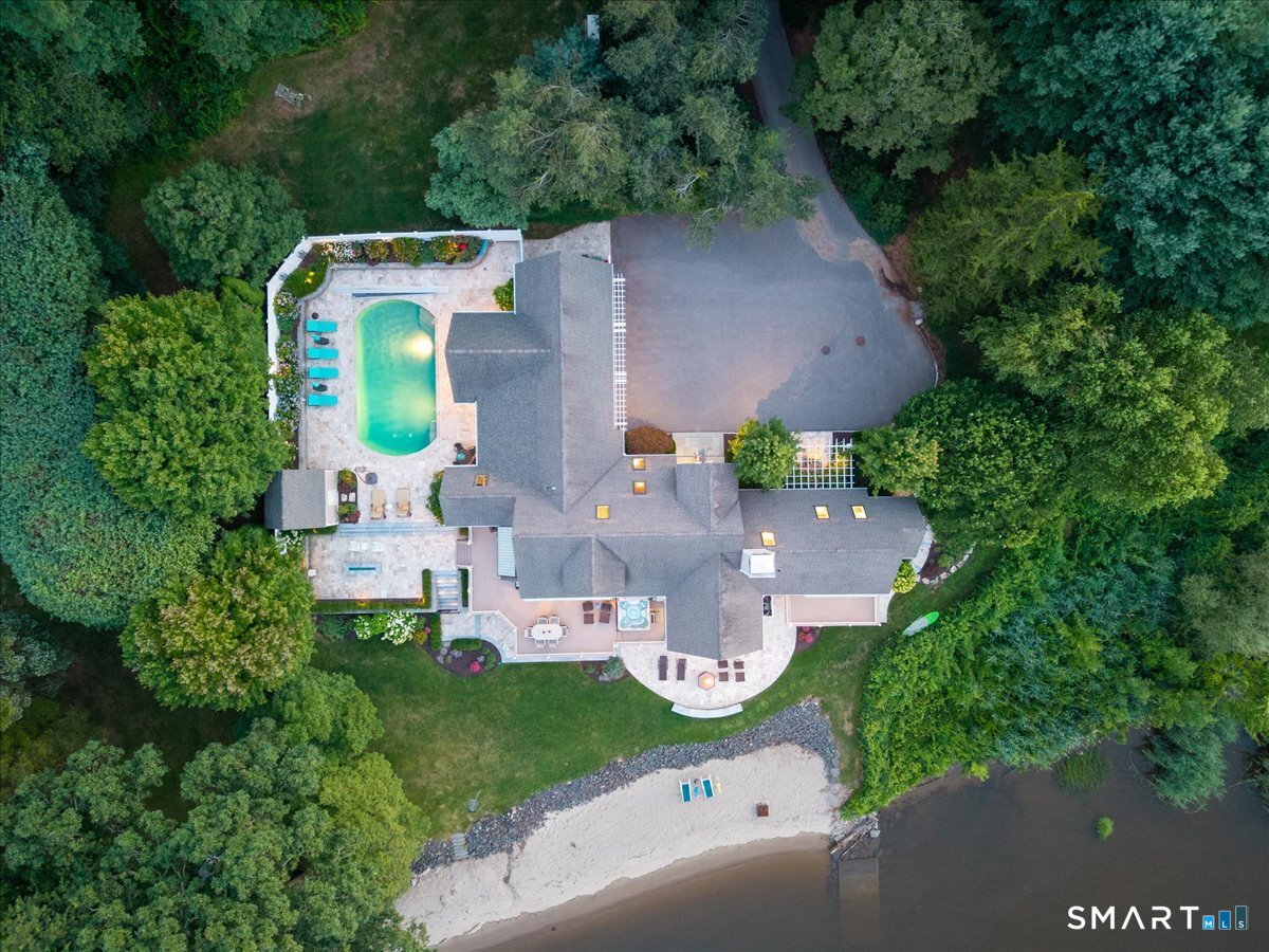 409 River Road Deep River CT 06417