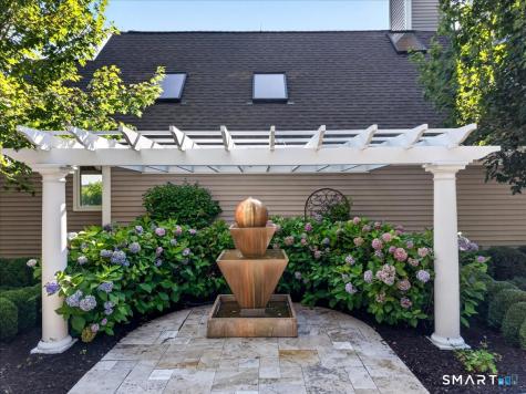 409 River Road Deep River CT 06417