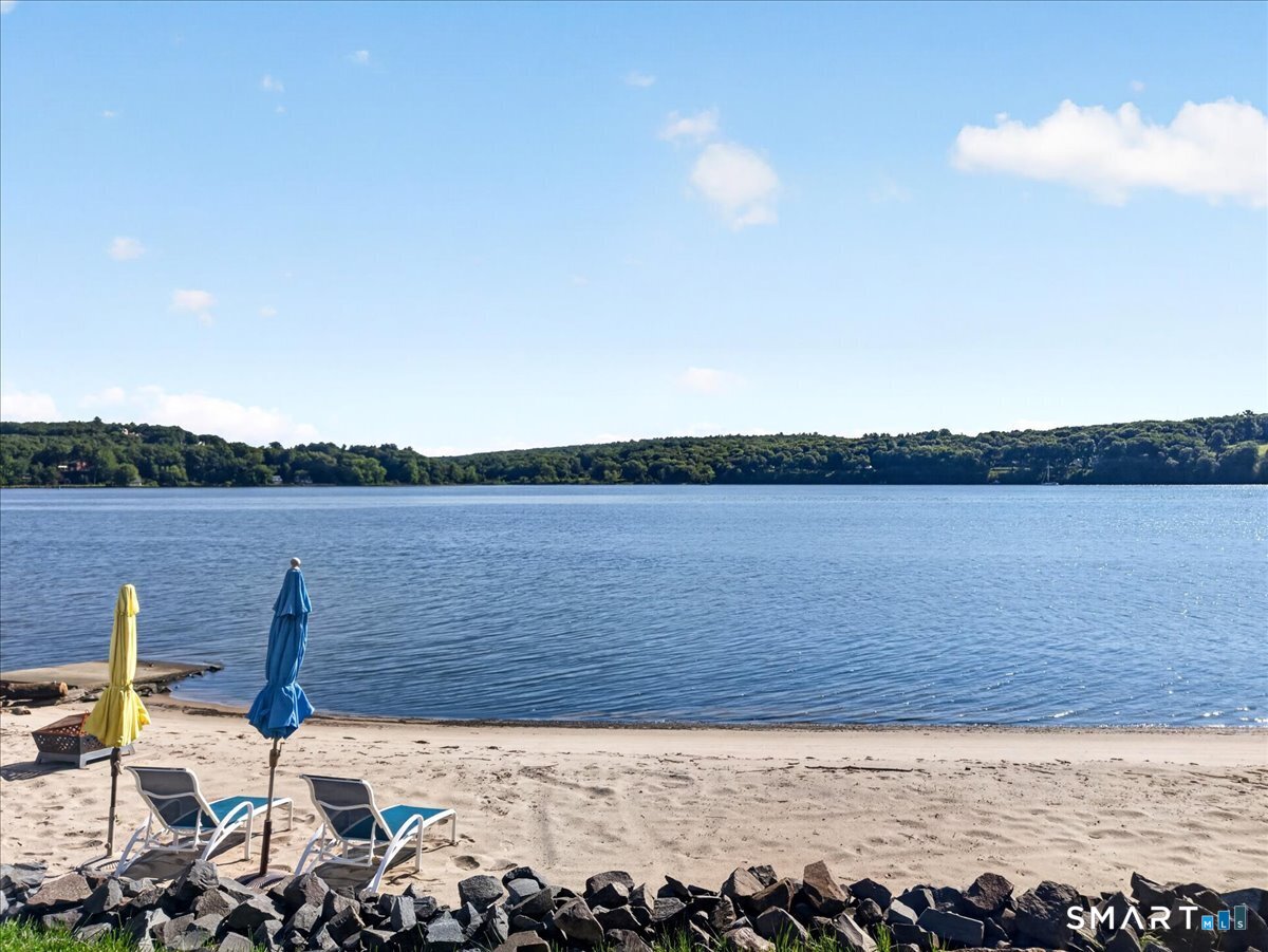 409 River Road Deep River CT 06417