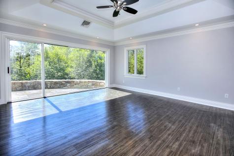27 Rogues Ridge Weston CT 06883
