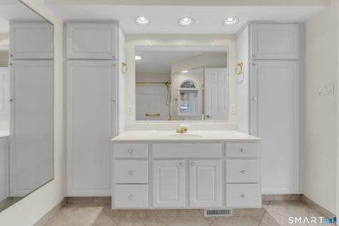 1175 South Main Street Middletown CT 06457