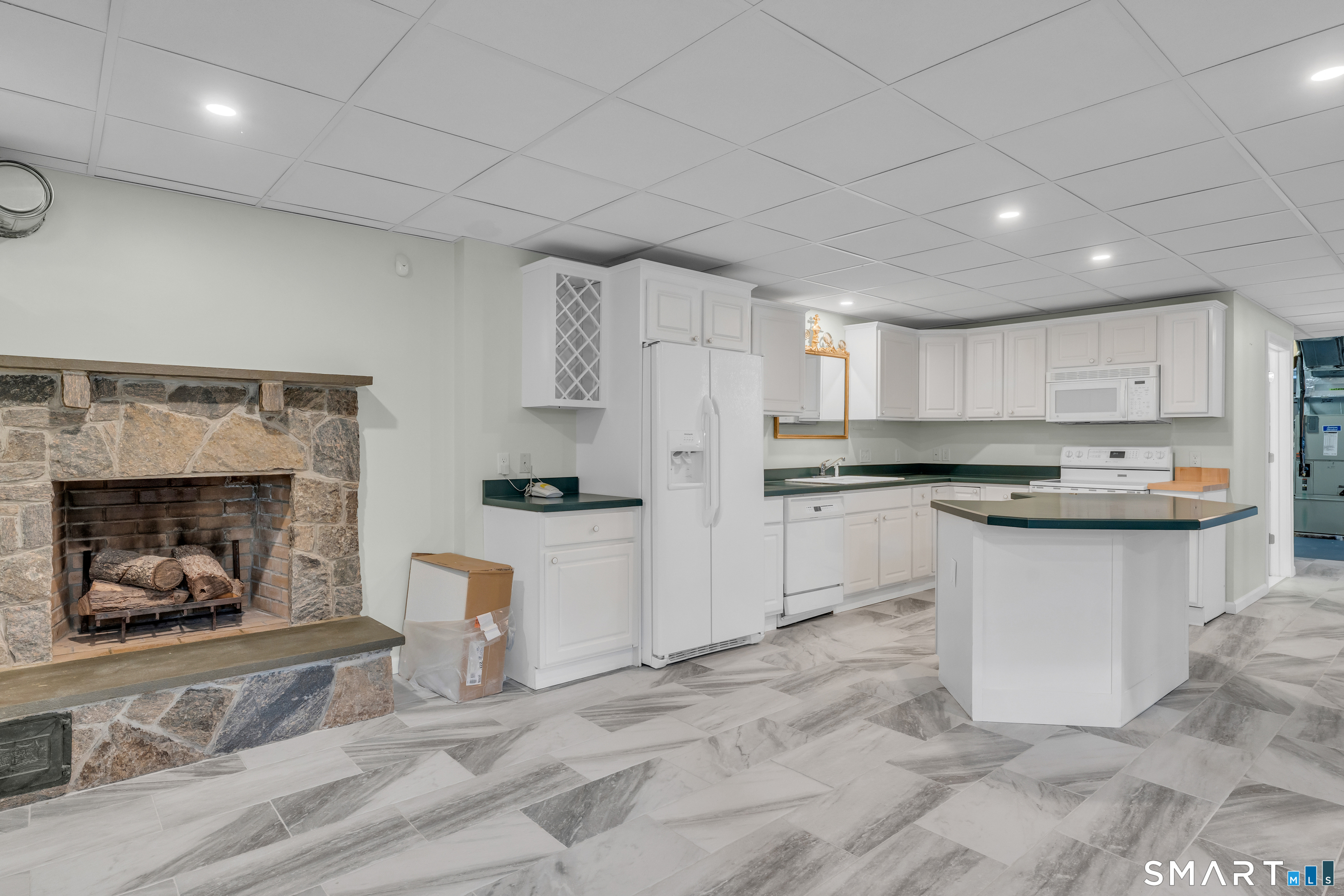 1175 South Main Street Middletown CT 06457