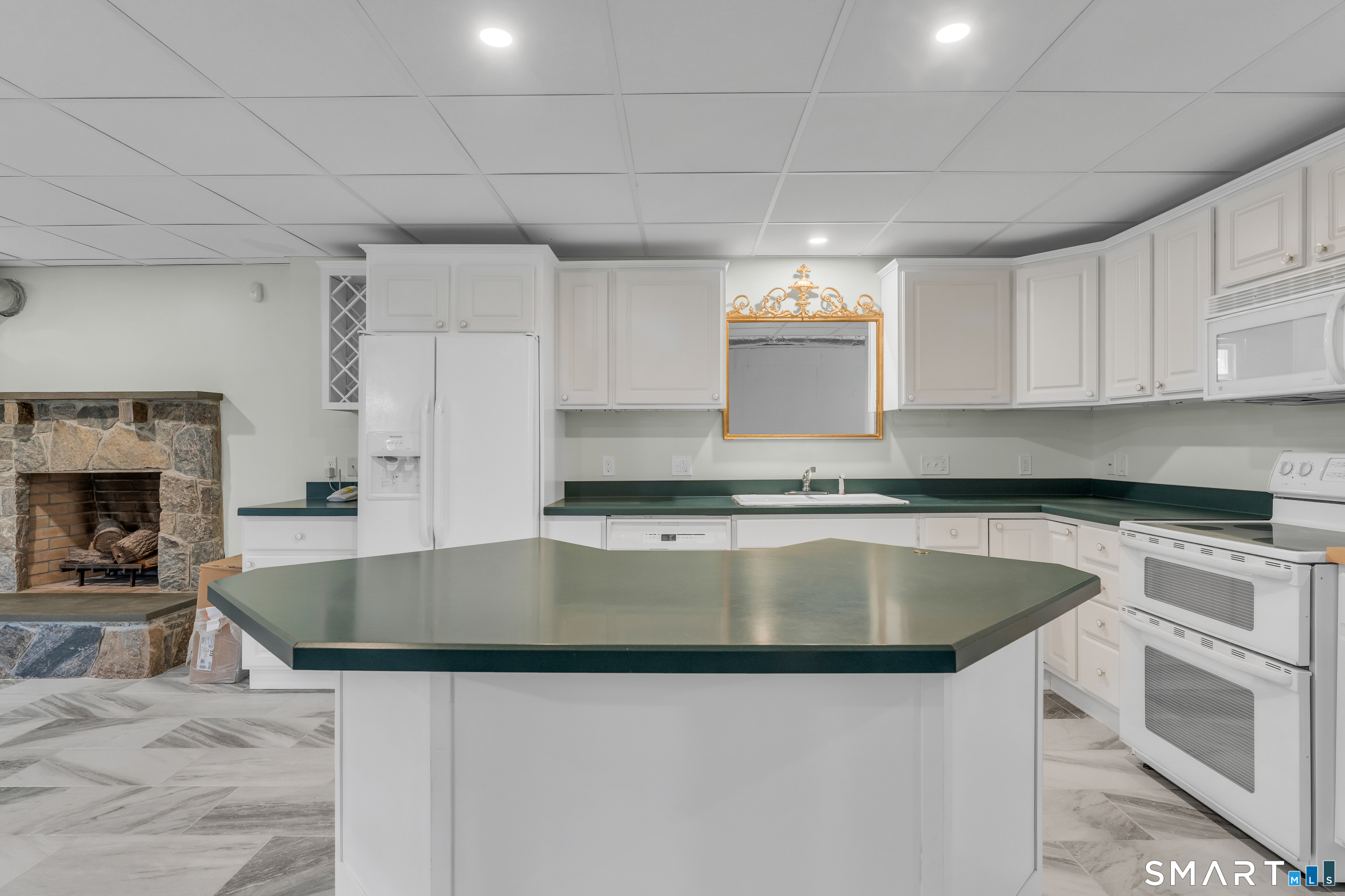 1175 South Main Street Middletown CT 06457