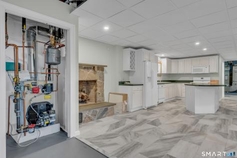 1175 South Main Street Middletown CT 06457
