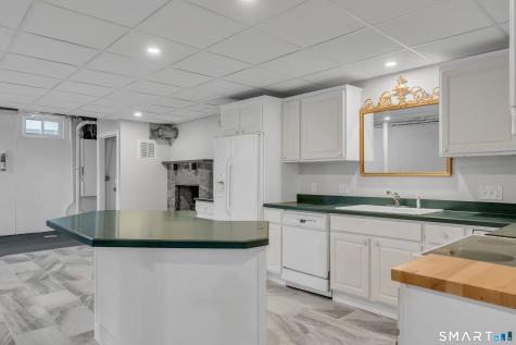 1175 South Main Street Middletown CT 06457