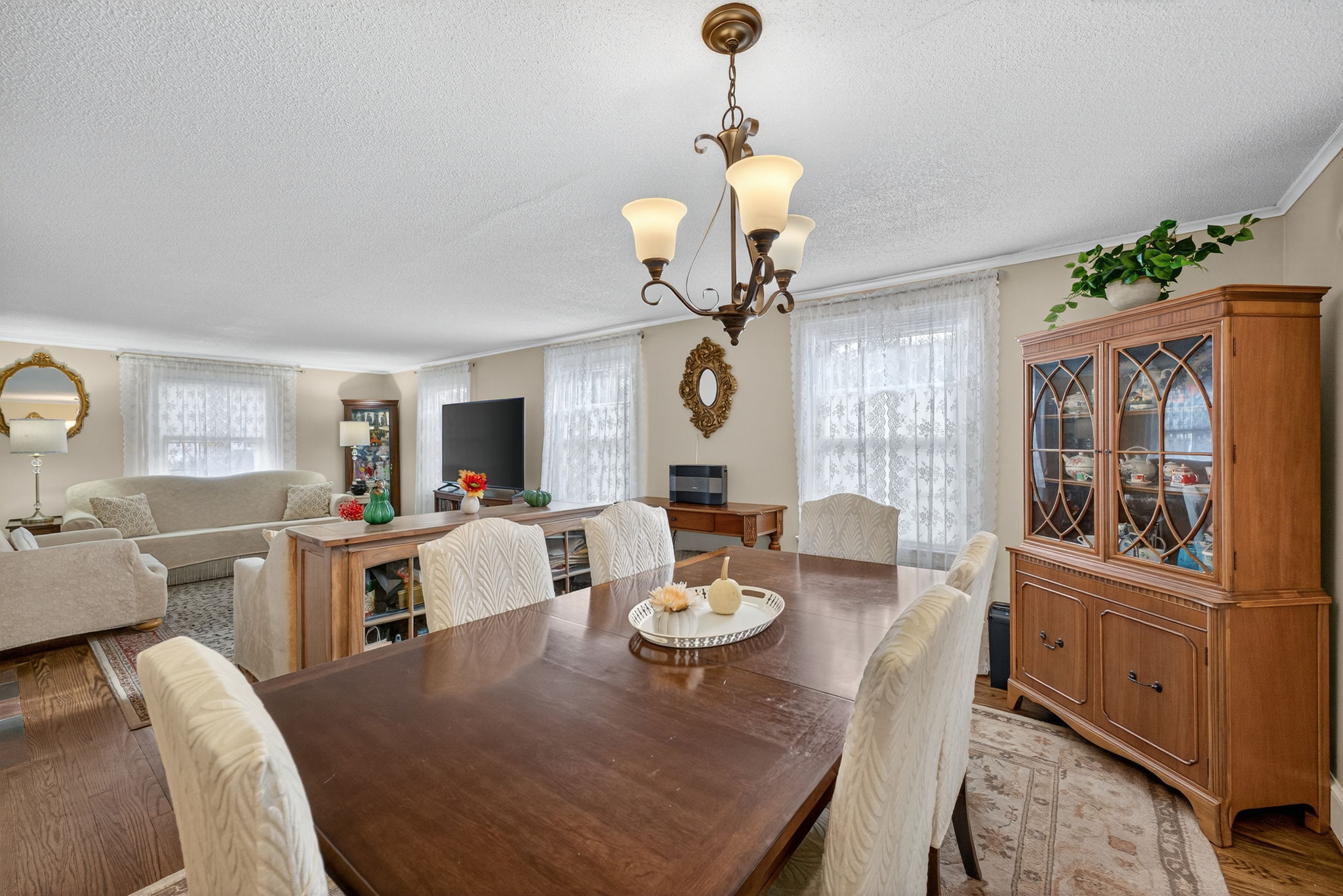 169 Avery Street South Windsor CT 06074