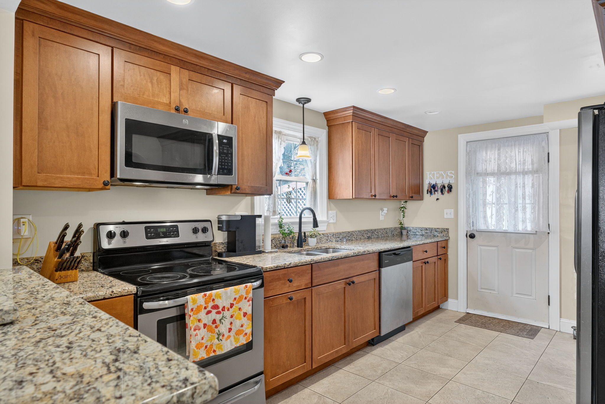 169 Avery Street South Windsor CT 06074