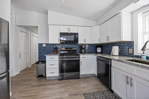 124 East Street Wolcott CT 06716