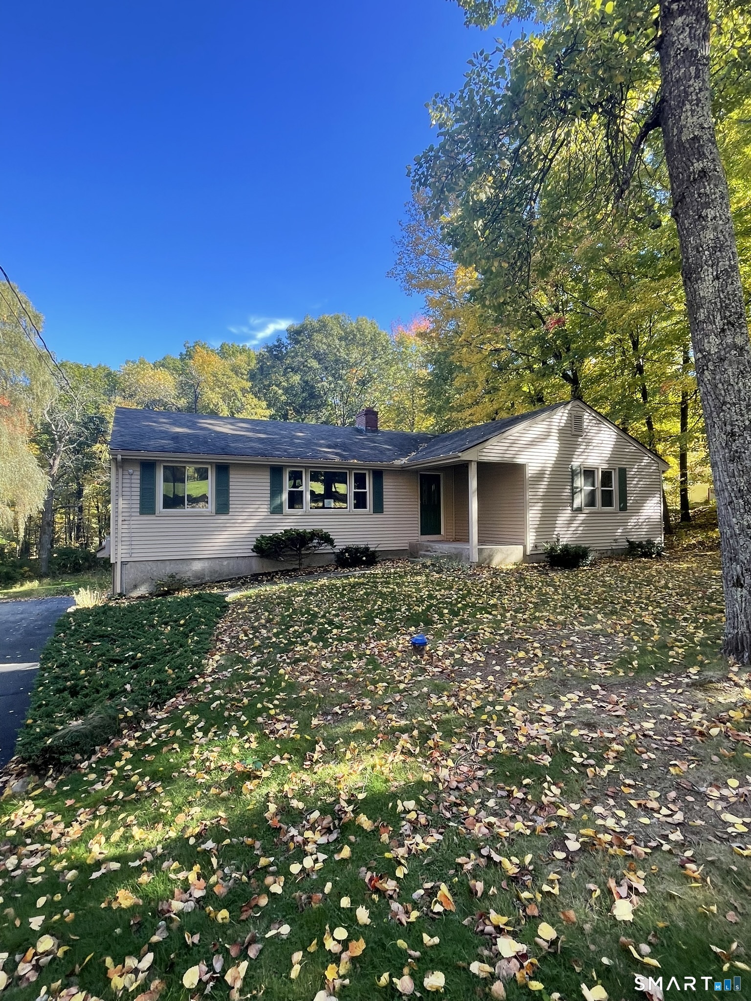 102 Day Street Granby CT 06035