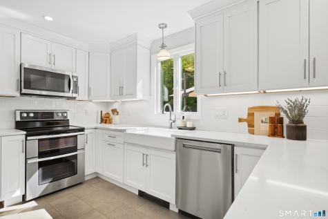 107 Barclay Drive Stamford CT 06903