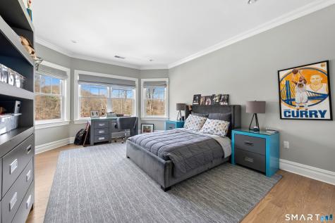 4 Ravenglass Drive Stamford CT 06903
