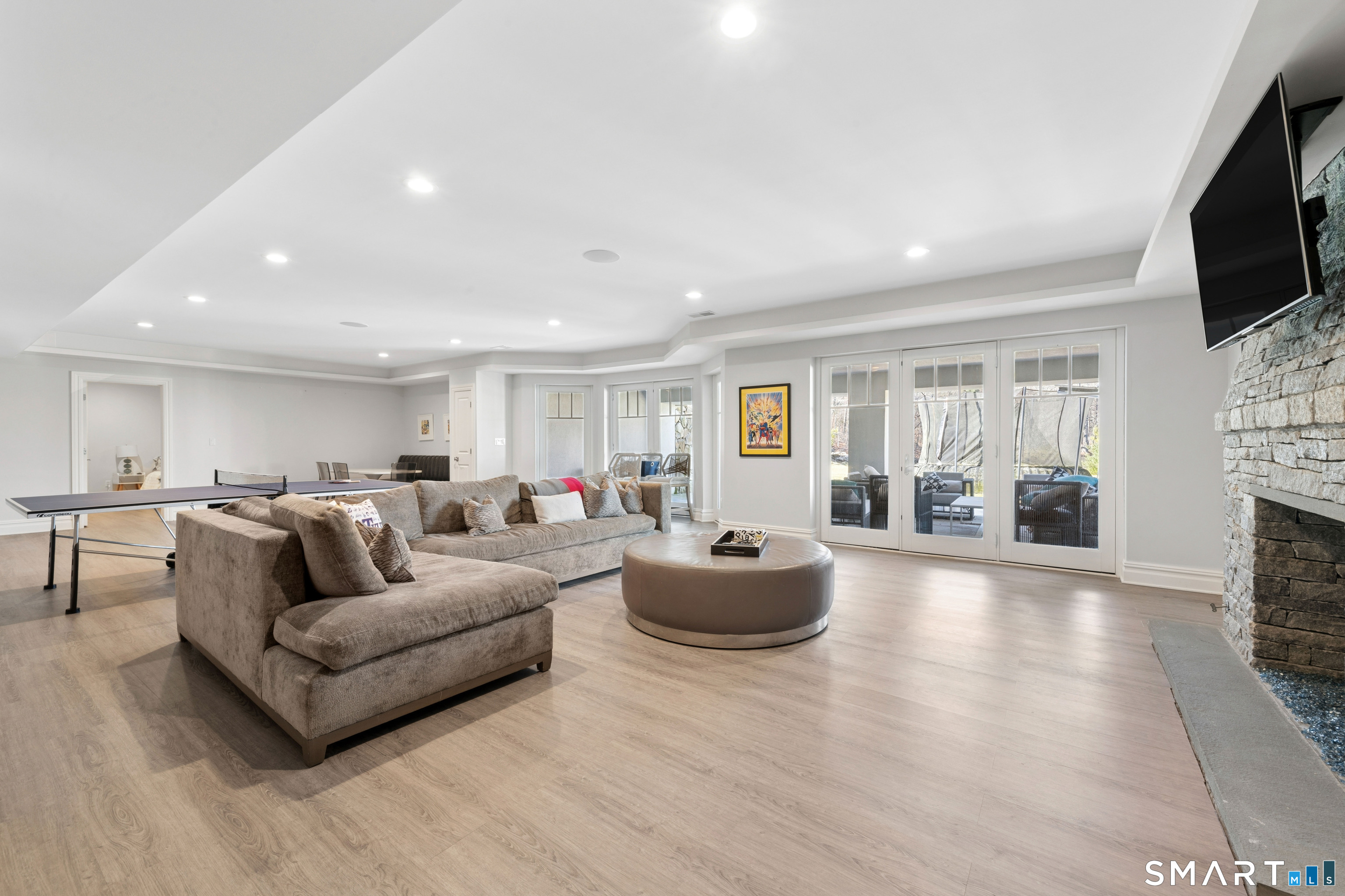 4 Ravenglass Drive Stamford CT 06903