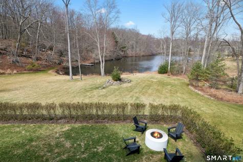 4 Ravenglass Drive Stamford CT 06903