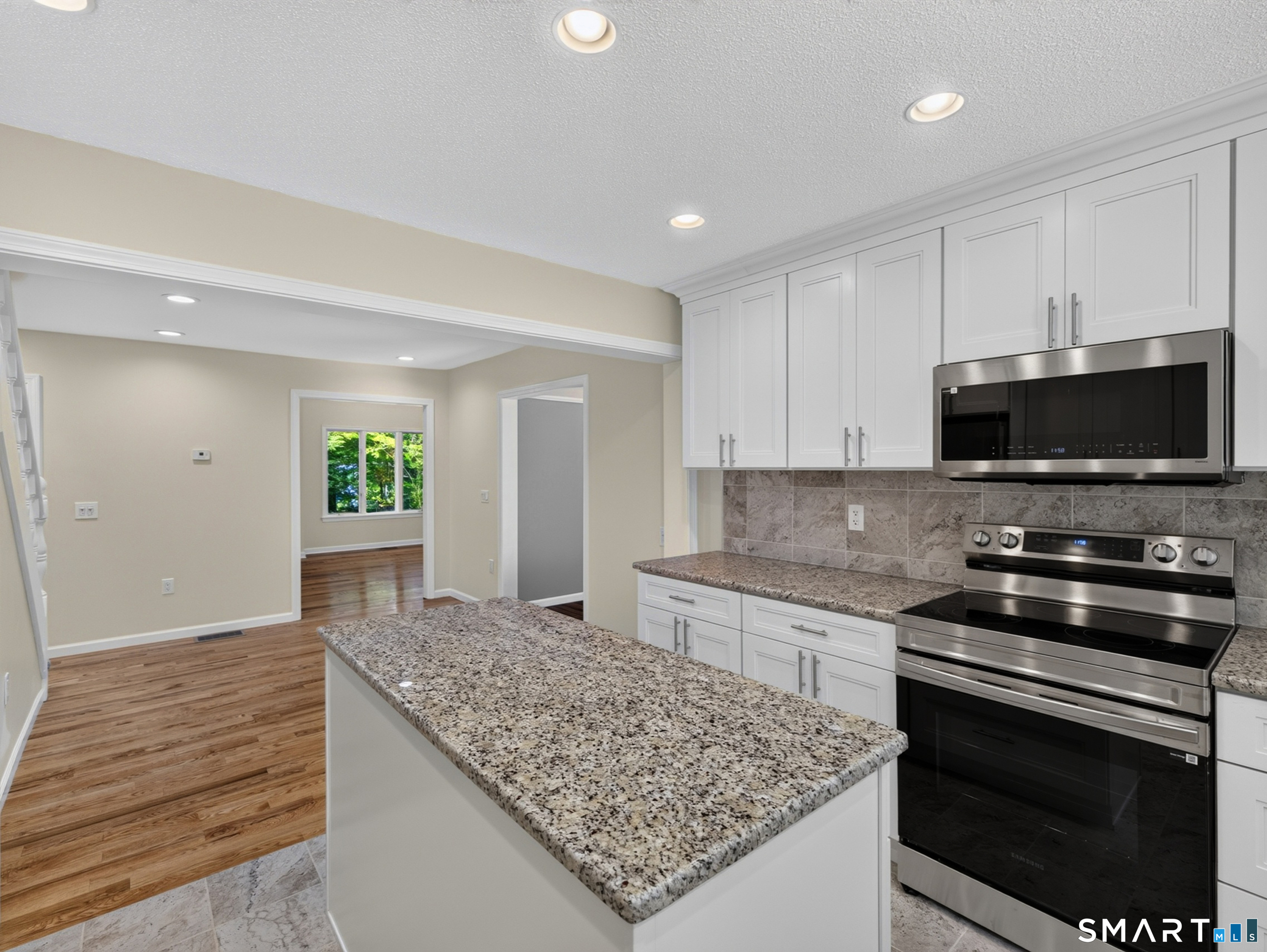 21 Woodland Drive Salem CT 06420