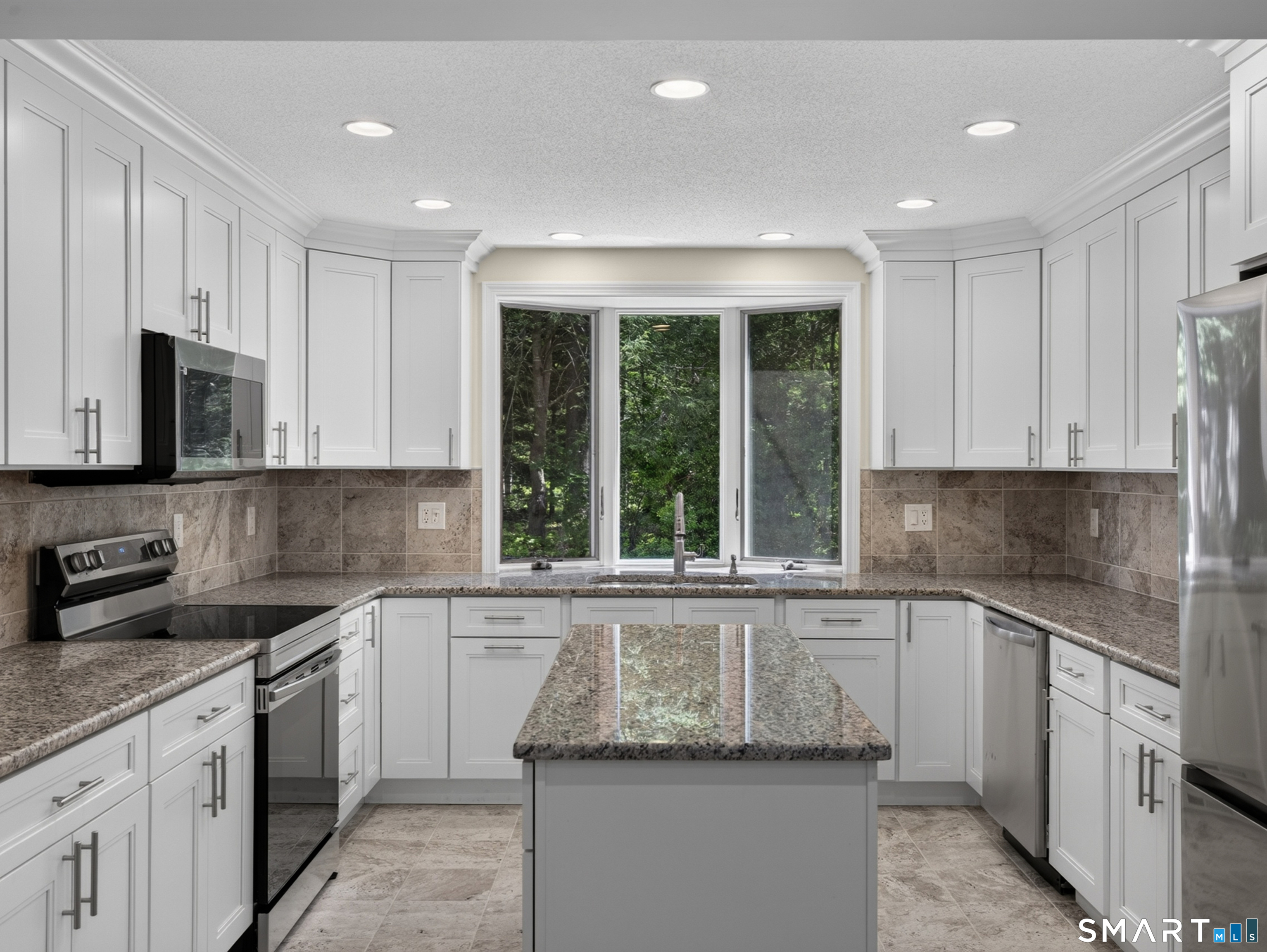21 Woodland Drive Salem CT 06420