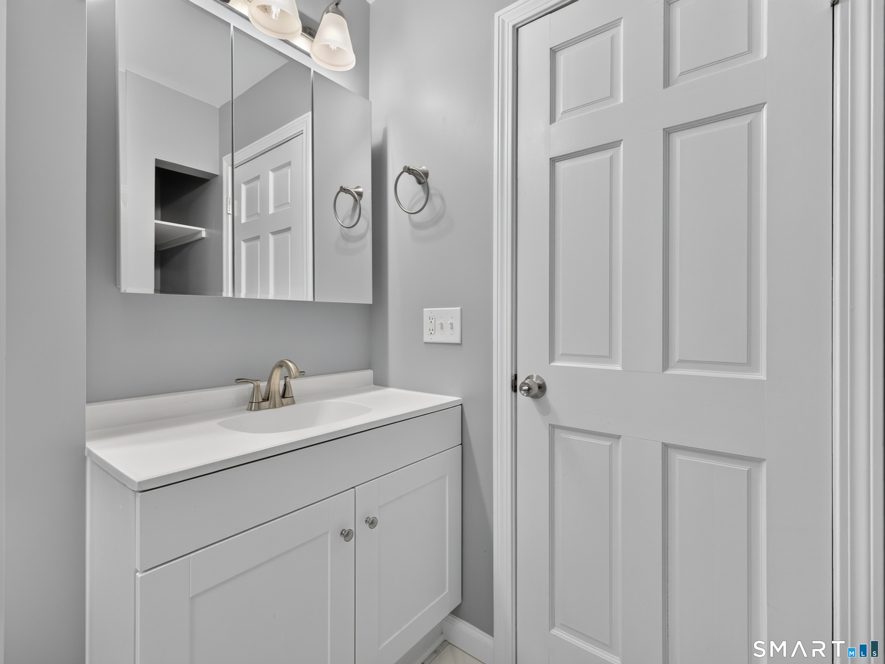 21 Woodland Drive Salem CT 06420