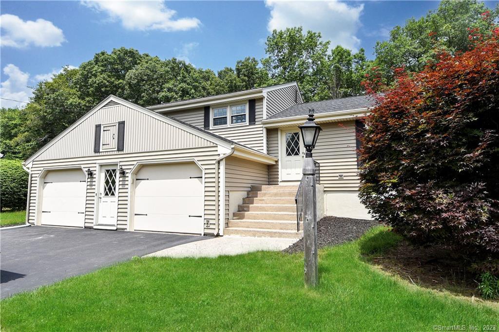115 Ridgecrest Lane Bristol CT 06010