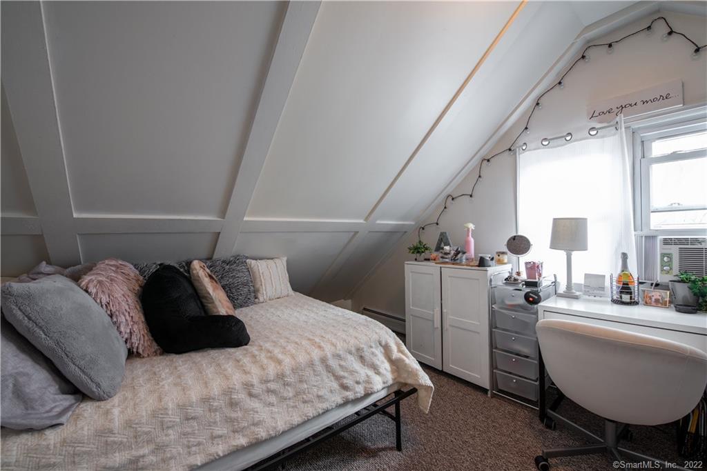 25 Myron Avenue Bridgeport CT 06606