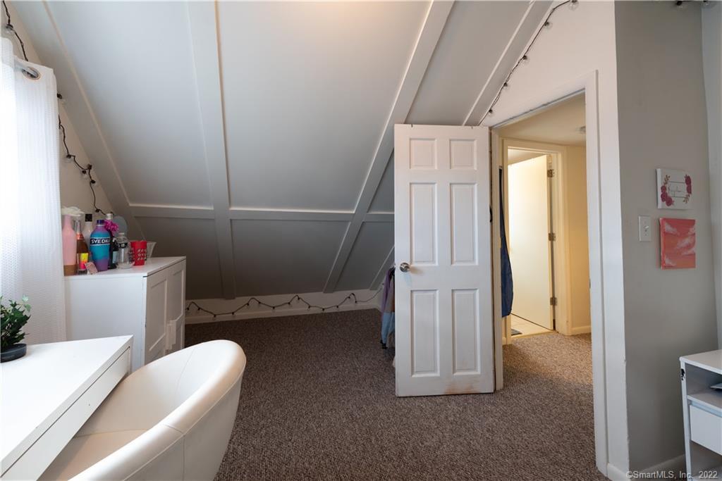 25 Myron Avenue Bridgeport CT 06606