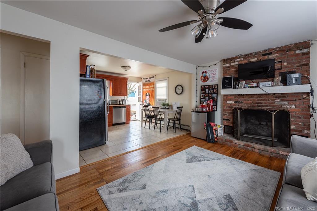 25 Myron Avenue Bridgeport CT 06606