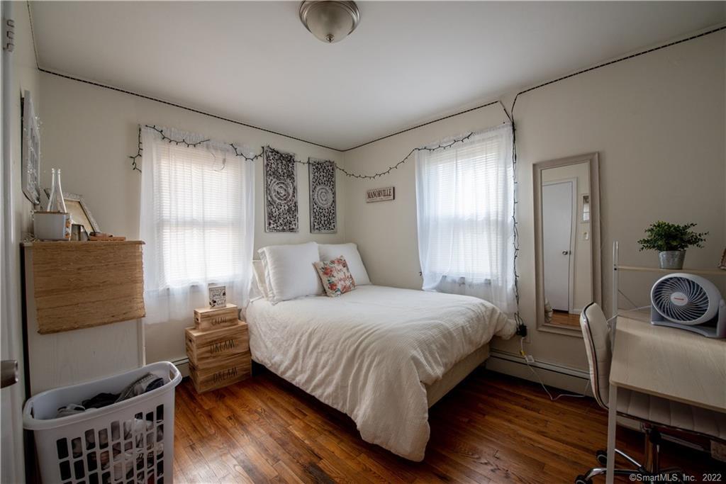 25 Myron Avenue Bridgeport CT 06606