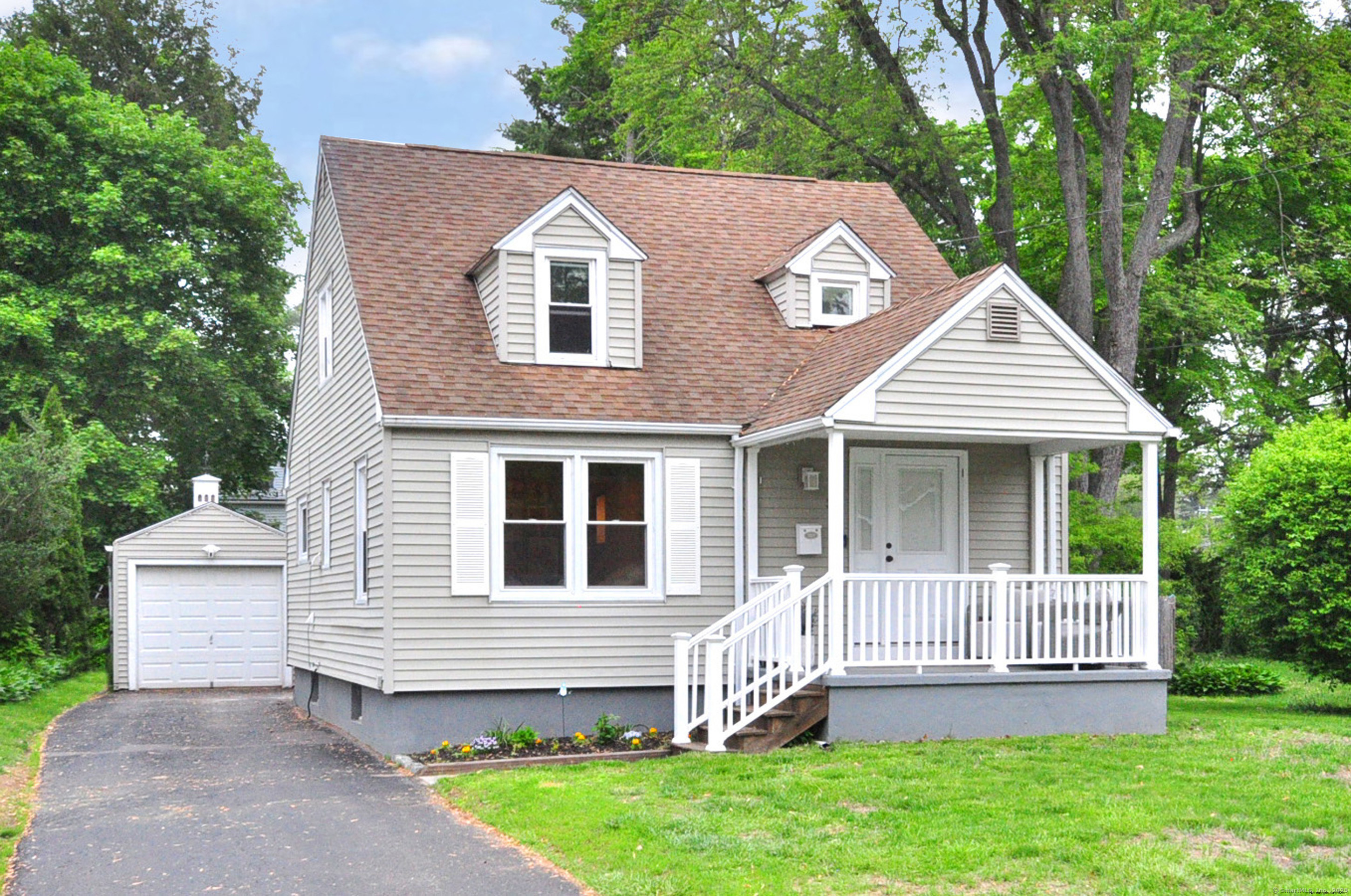 30 Taylor Street Windsor CT 06095