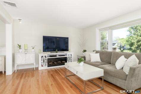 335 Redwood Lane Cheshire CT 06410