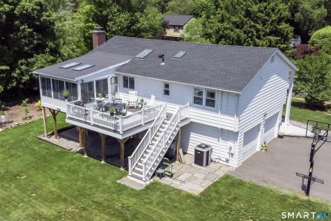 335 Redwood Lane Cheshire CT 06410