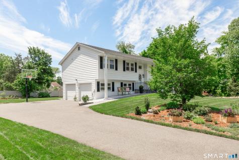 335 Redwood Lane Cheshire CT 06410