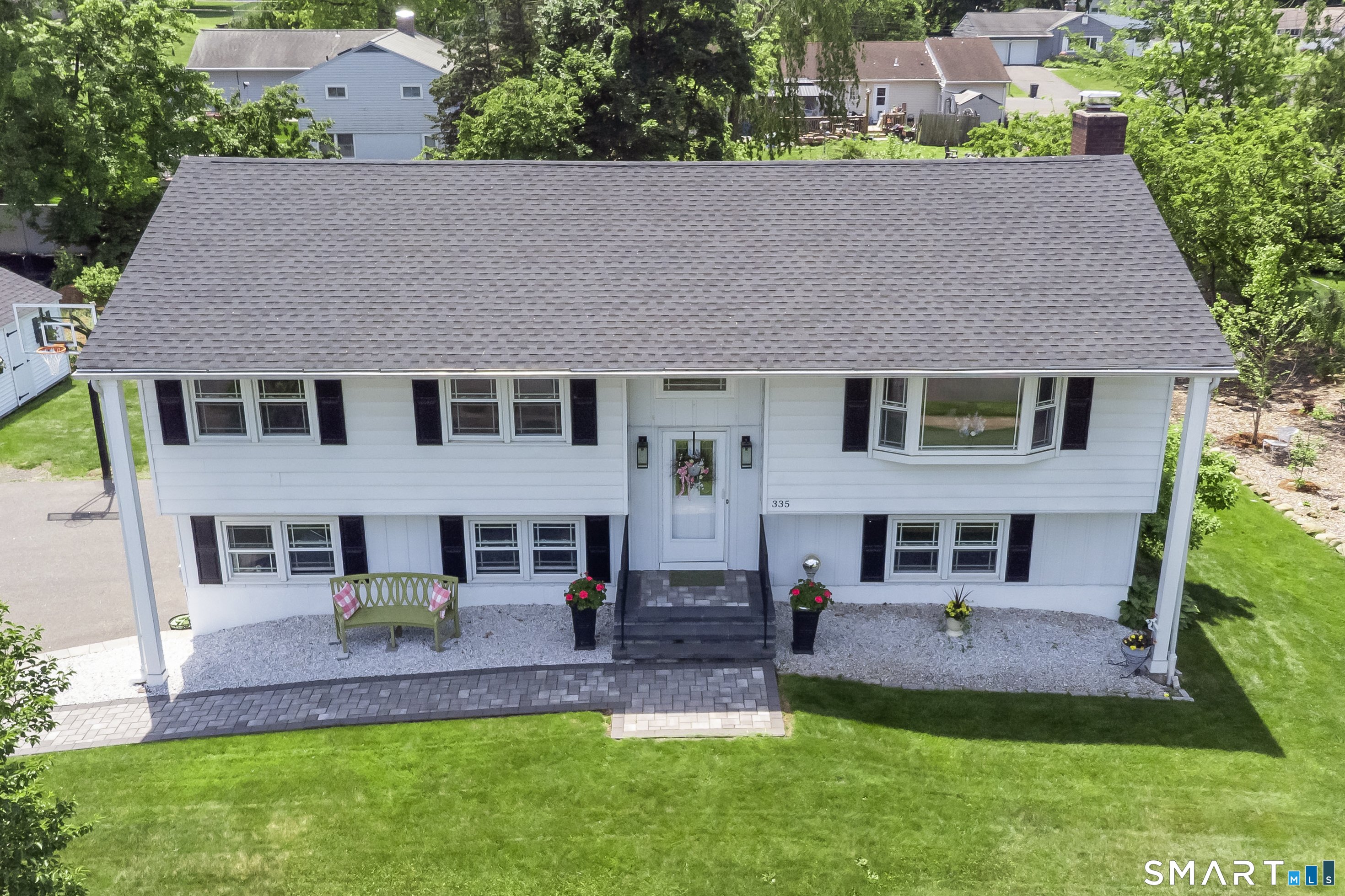 335 Redwood Lane Cheshire CT 06410