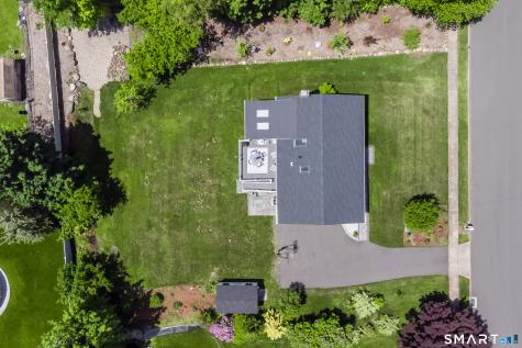 335 Redwood Lane Cheshire CT 06410