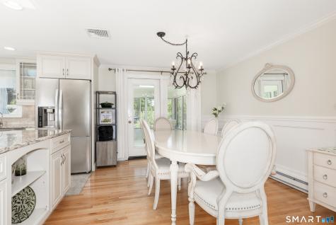 335 Redwood Lane Cheshire CT 06410