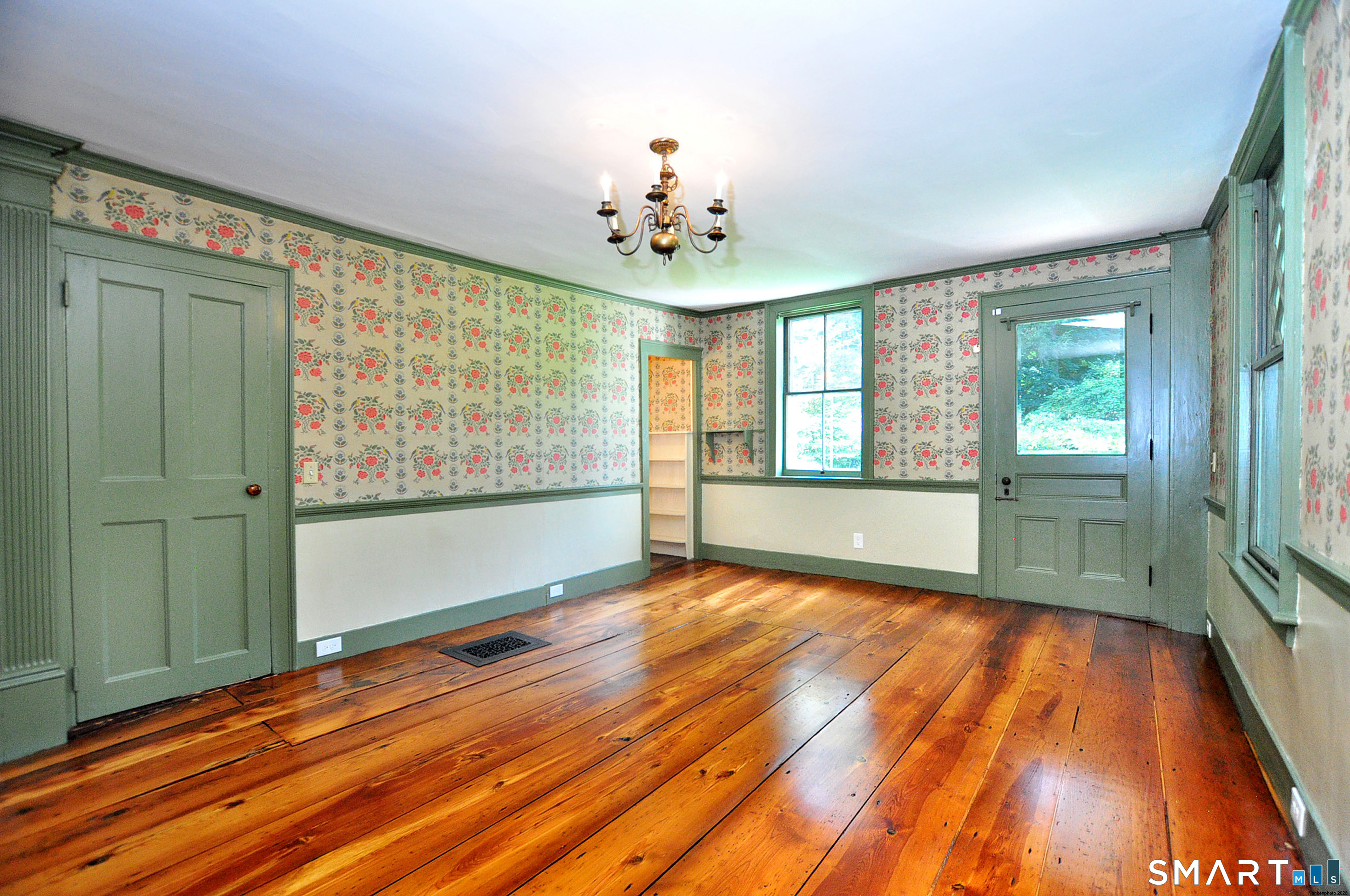 209 Palisado Avenue Windsor CT 06095