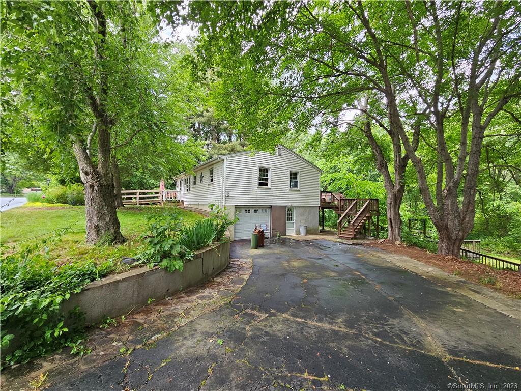 37 Sunrise Street Norwich CT 06360