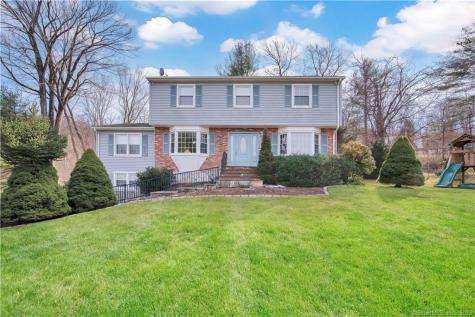 14 Cannonball Drive Danbury CT 06810