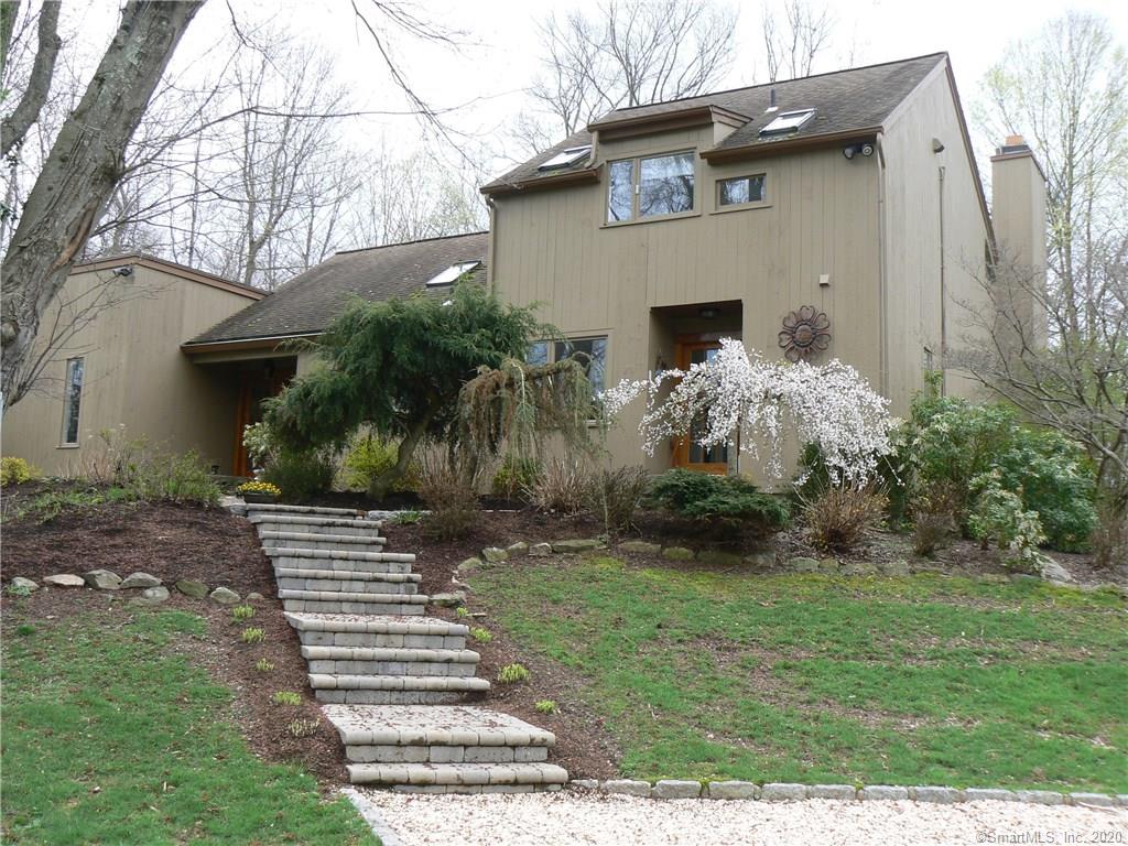 5 Sunset Hill Road Redding CT 06896