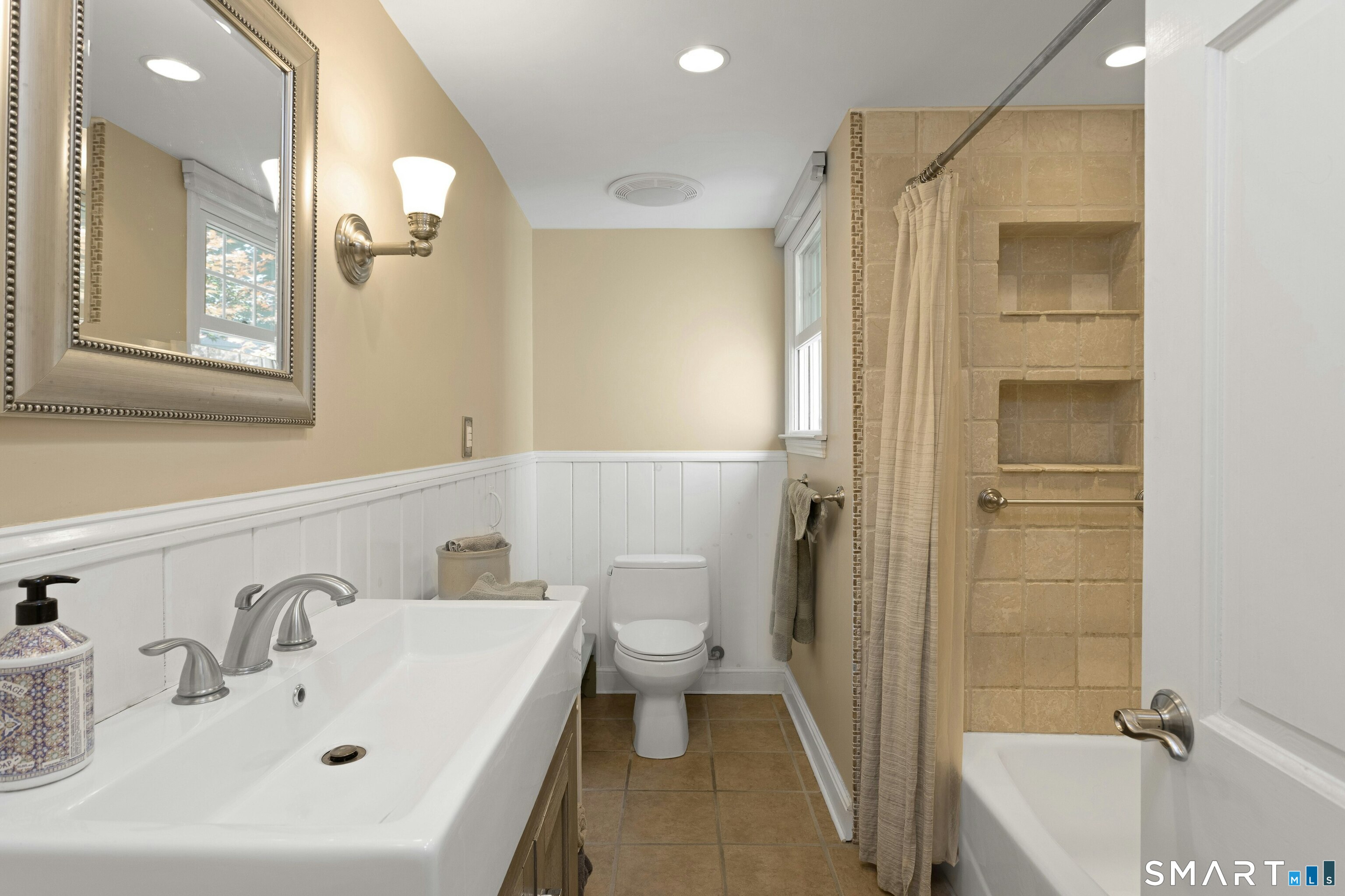 65 Barrows Road Easton CT 06612