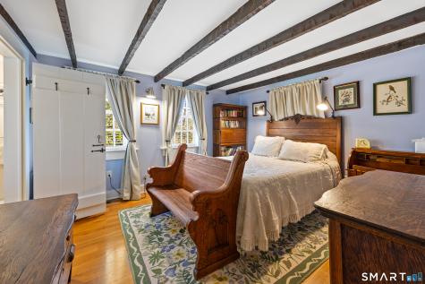 25 Stonegate Circle Cheshire CT 06410