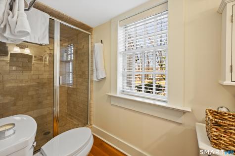 25 Stonegate Circle Cheshire CT 06410