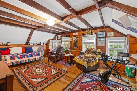 25 Stonegate Circle Cheshire CT 06410