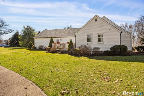 25 Stonegate Circle Cheshire CT 06410