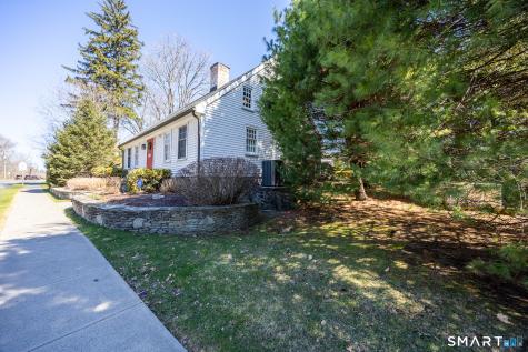 25 Stonegate Circle Cheshire CT 06410